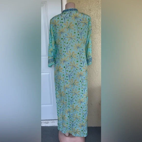 Bella Tu Elegant Floral Long Sleeve Dress in Blue and Green - Picture 2 of 10